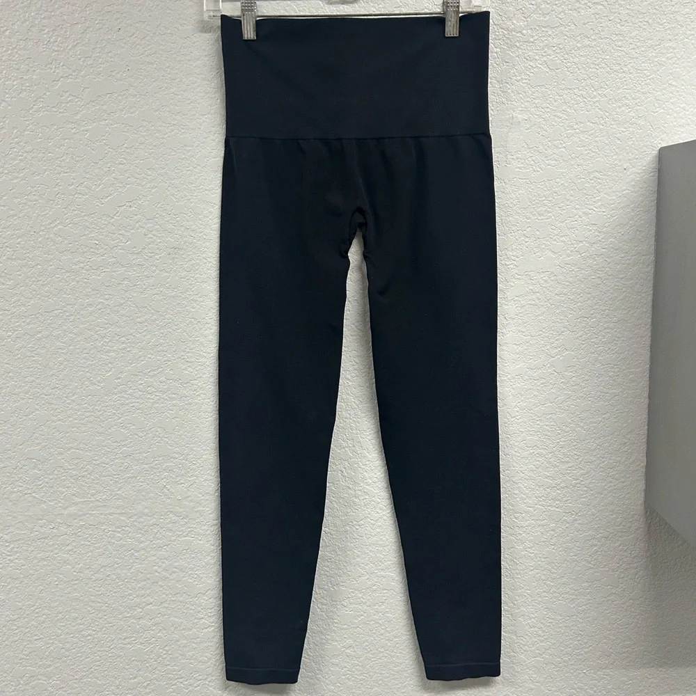 Soma Black Ultra Comfy Loungewear/ Leggings. Size M. MSRP $59.00